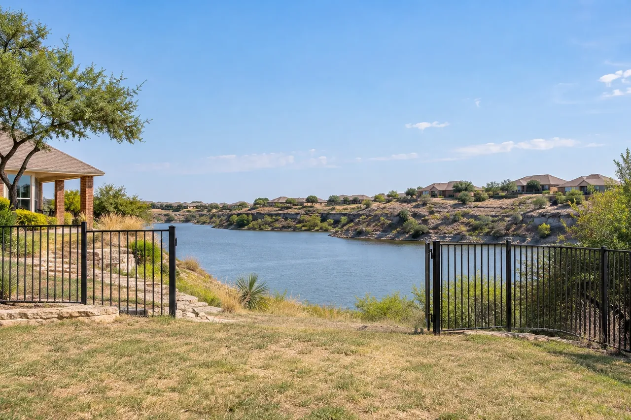 Fence on a residential lot in Buffalo Springs, Texas