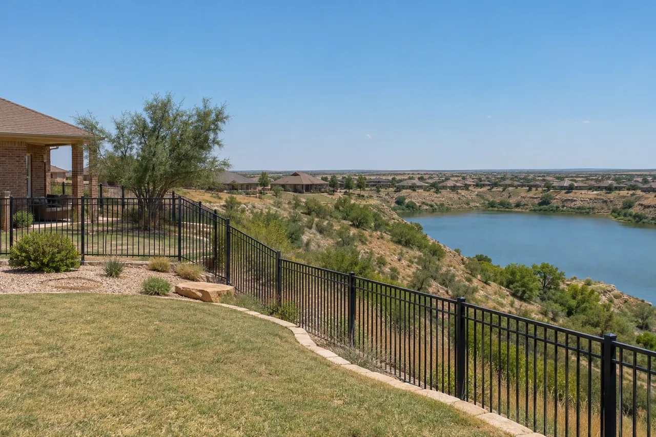 Fence on a residential lot in Ransom Canyon, Texas