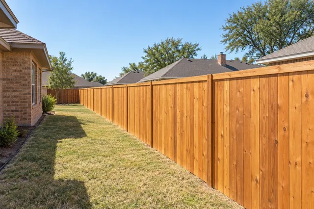 Wood & Cedar Fences